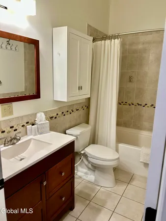 $12,000 | 5 Spring Street, Unit 101, Saratoga Springs, NY 12866