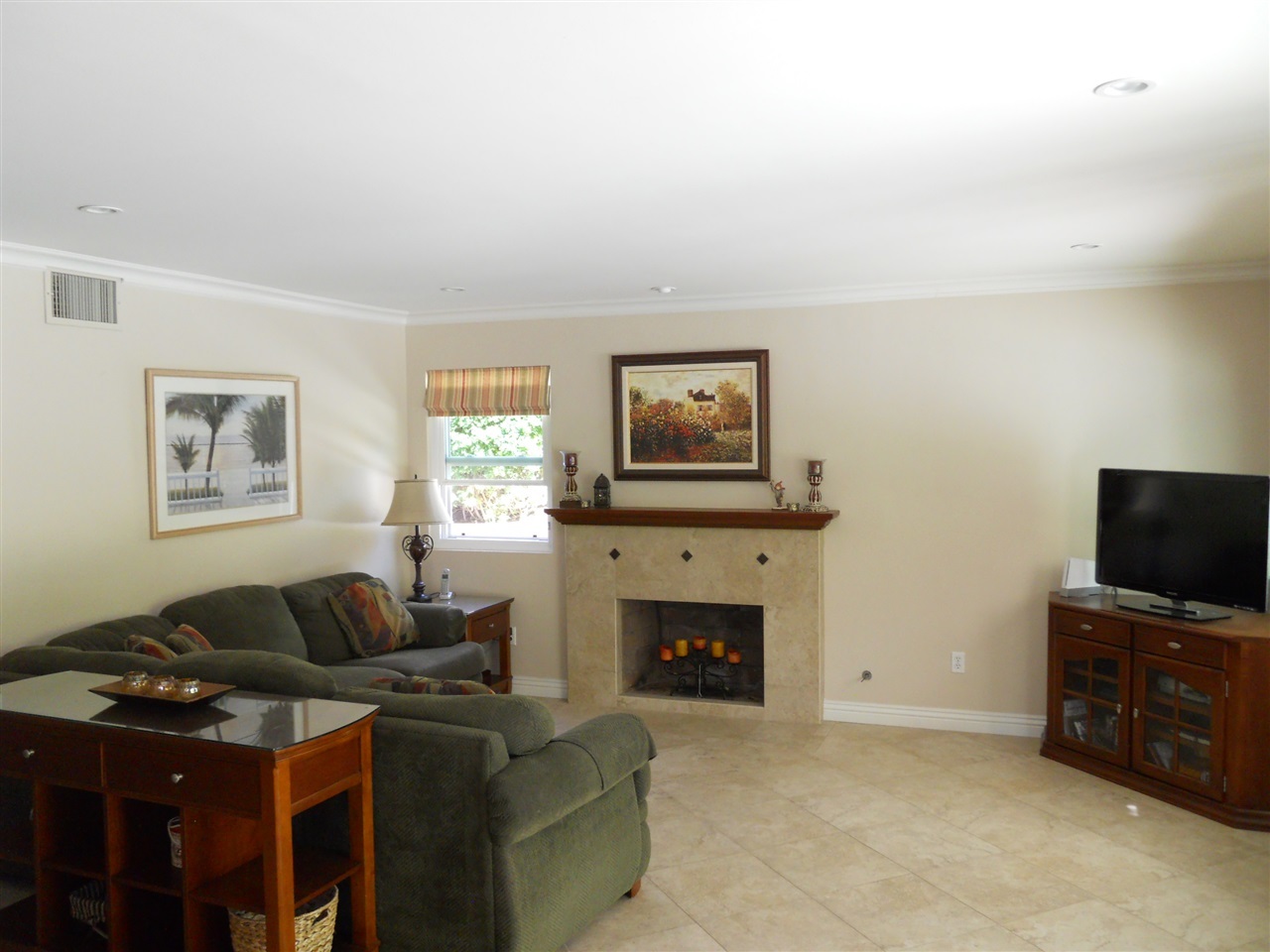 14733 Oakline Road Poway, CA 92064 - Photo 9 of 23