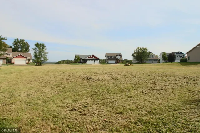 $69,500 | 2452 Rushmore Road, Hastings, MN 55033