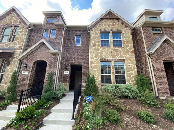 $325,000 | 2248 Lasso Court, Mesquite, TX 75149