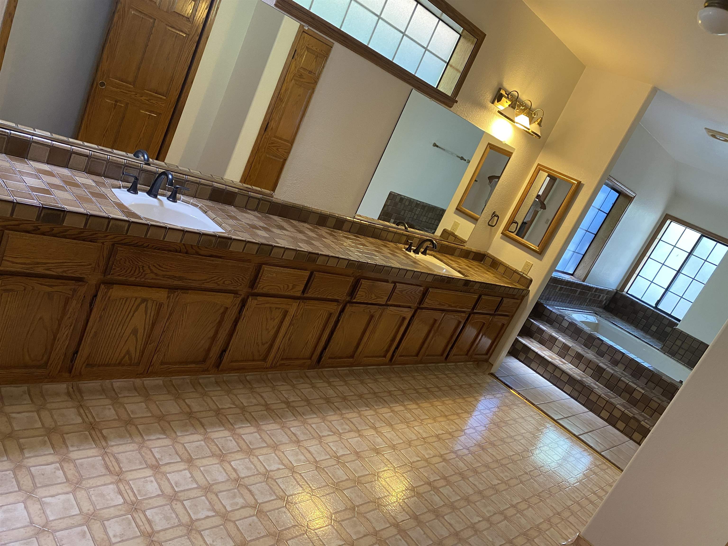 11 Foothill Lane Pleasanton, CA 94588 - Photo 15 of 38 a view of an empty room with wooden floor