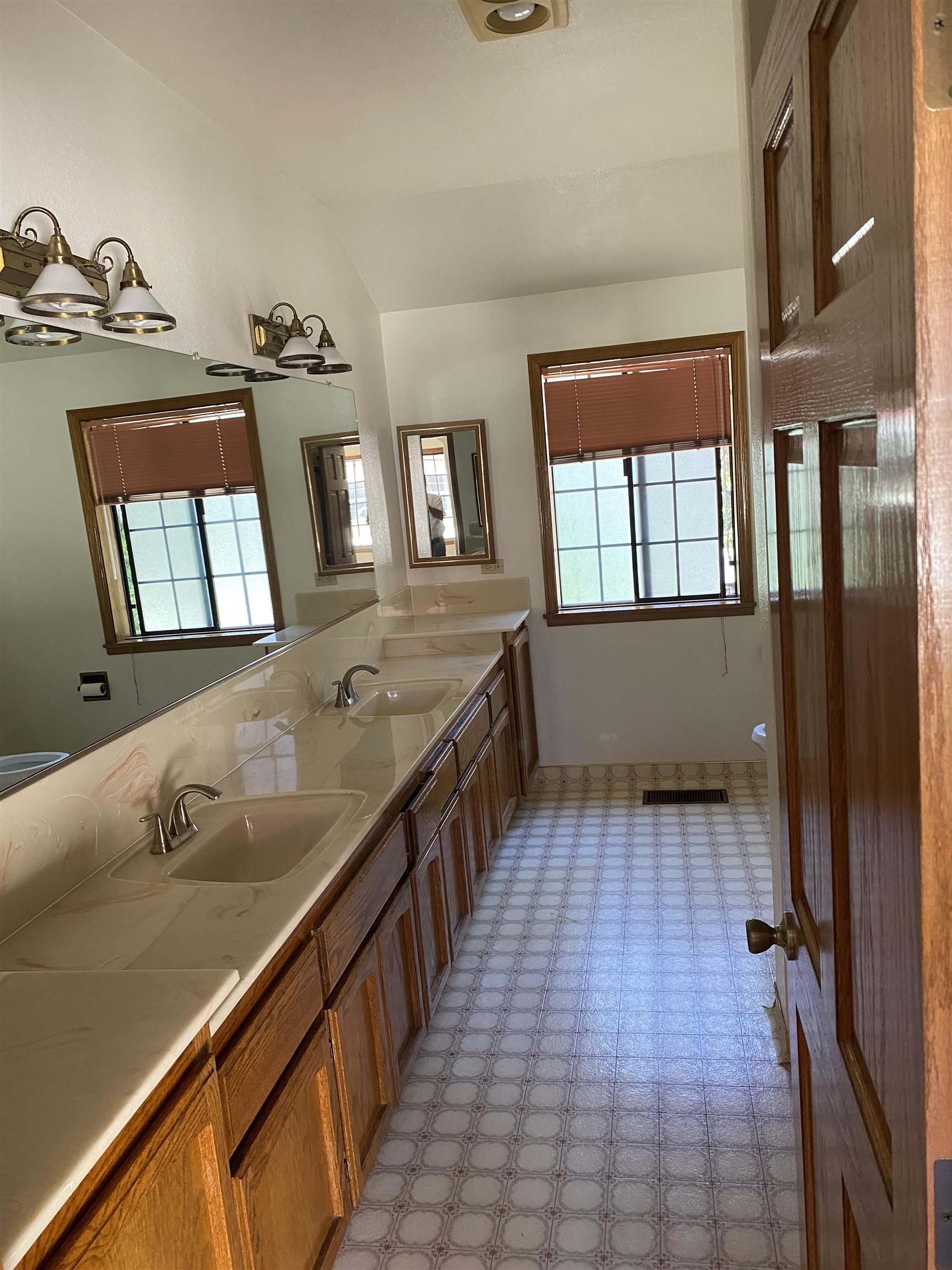 11 Foothill Lane Pleasanton, CA 94588 - Photo 20 of 38 a bathroom with a sink and a mirror