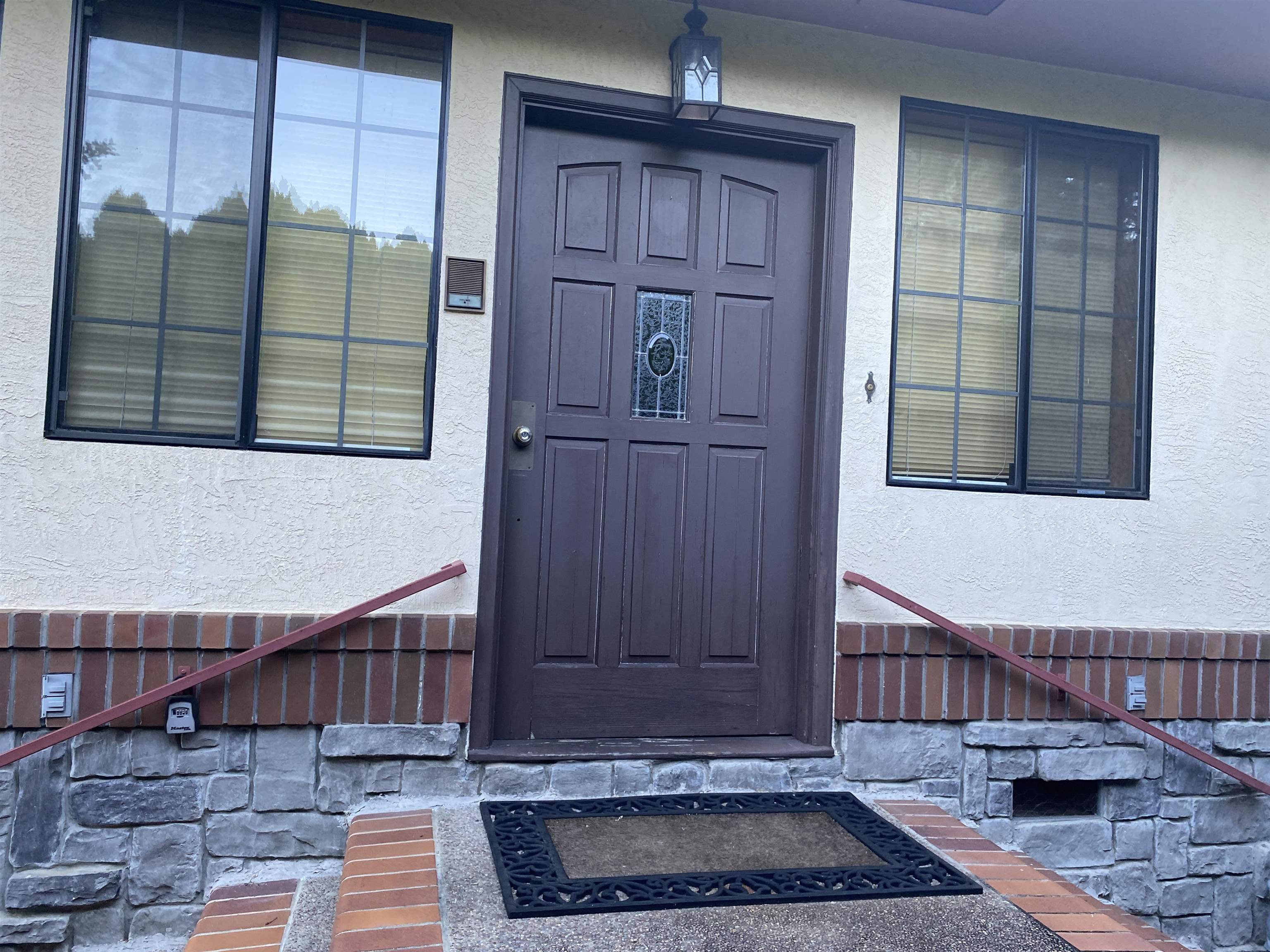 11 Foothill Lane Pleasanton, CA 94588 - Photo 32 of 38 a view of front door of house
