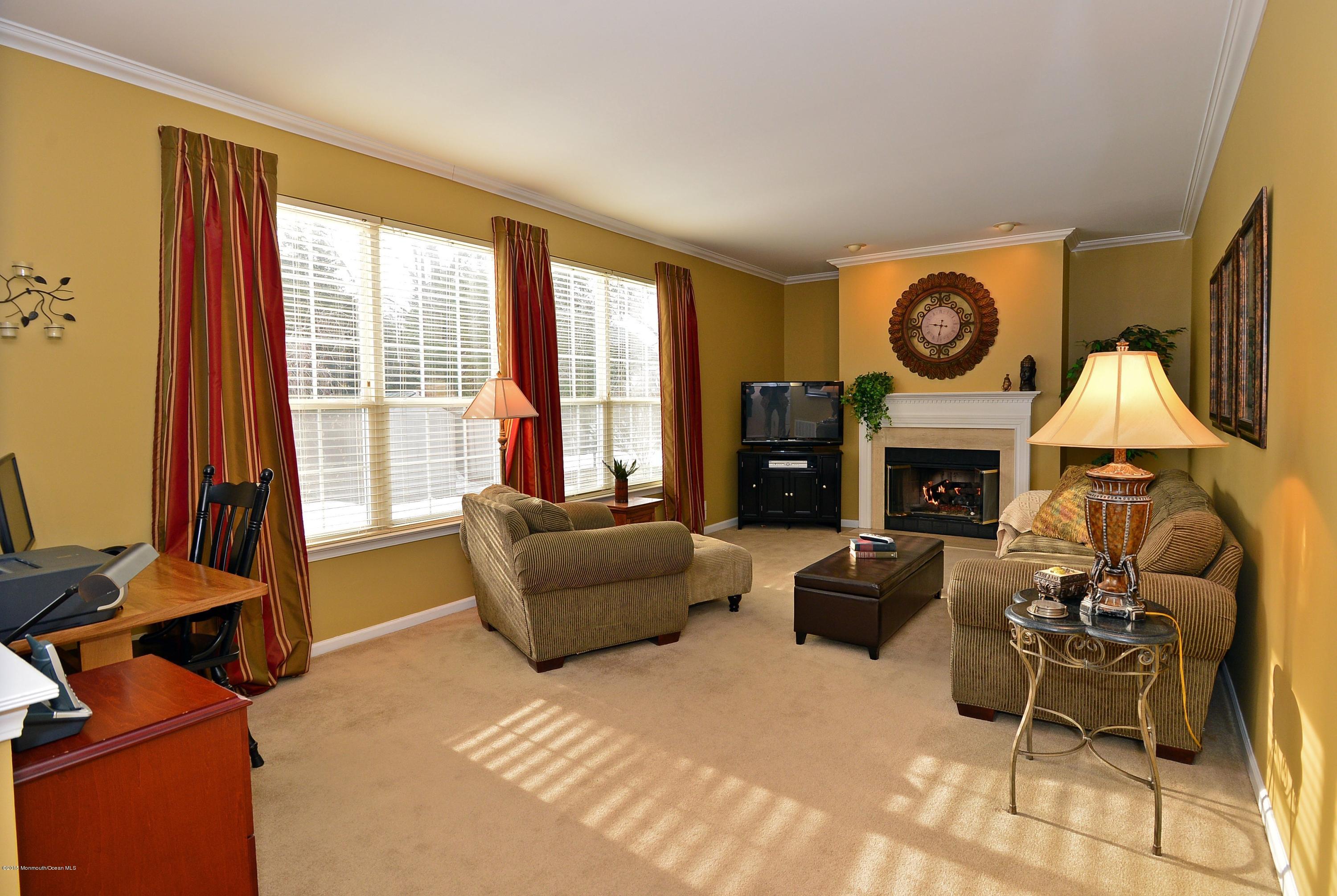 17 Bernadette Road Morganville, NJ 07751 - Photo 8 of 24 Family Room