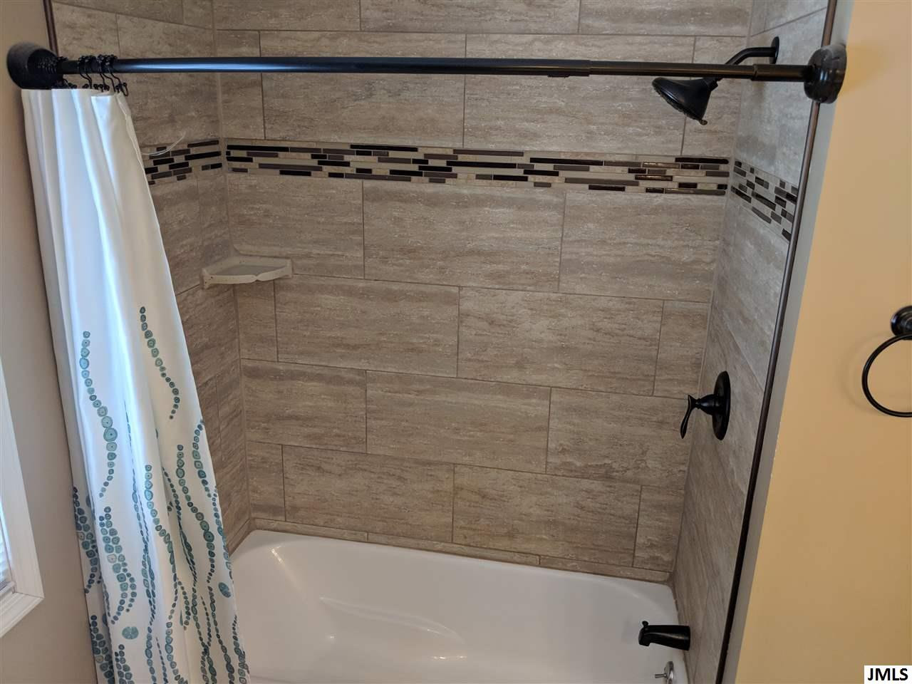 10213 North Meridian Road Pleasant Lake, MI 49272 - Photo 21 of 34 Photo 21