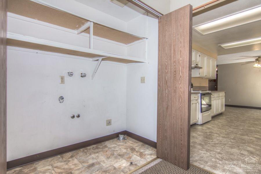 21309 Keyte Road Bend, OR 97701 - Photo 16 of 25 Additional Photo