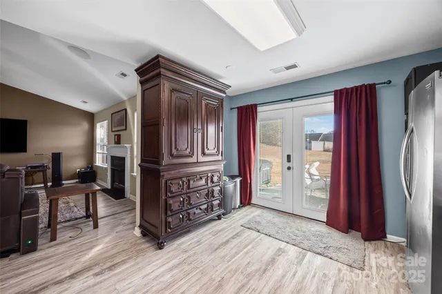 $375,000 | 14048 Ballyshannon Lane, Charlotte, NC 28278