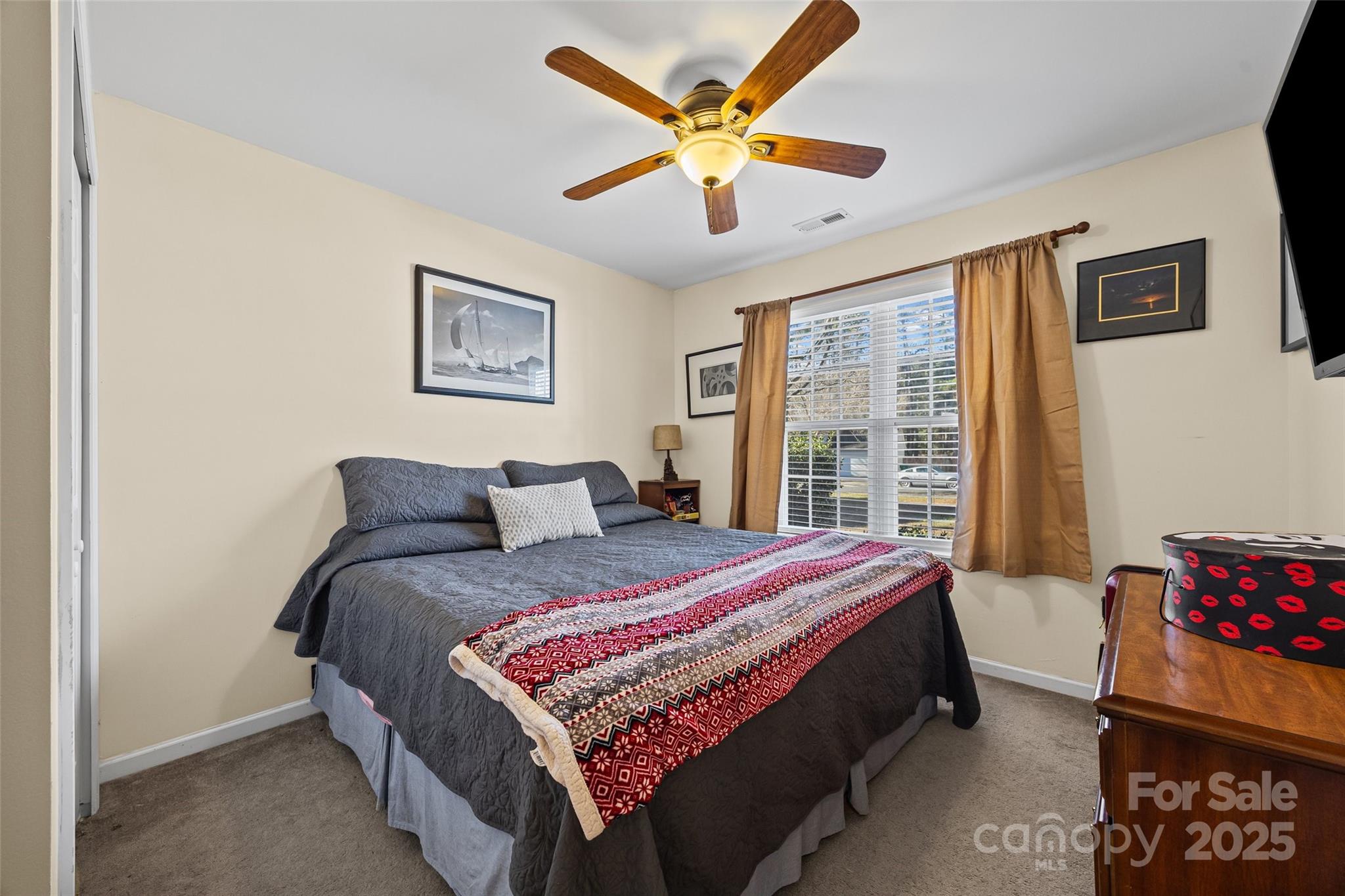 14048 Ballyshannon Lane Charlotte, NC 28278 - Photo 19 of 24