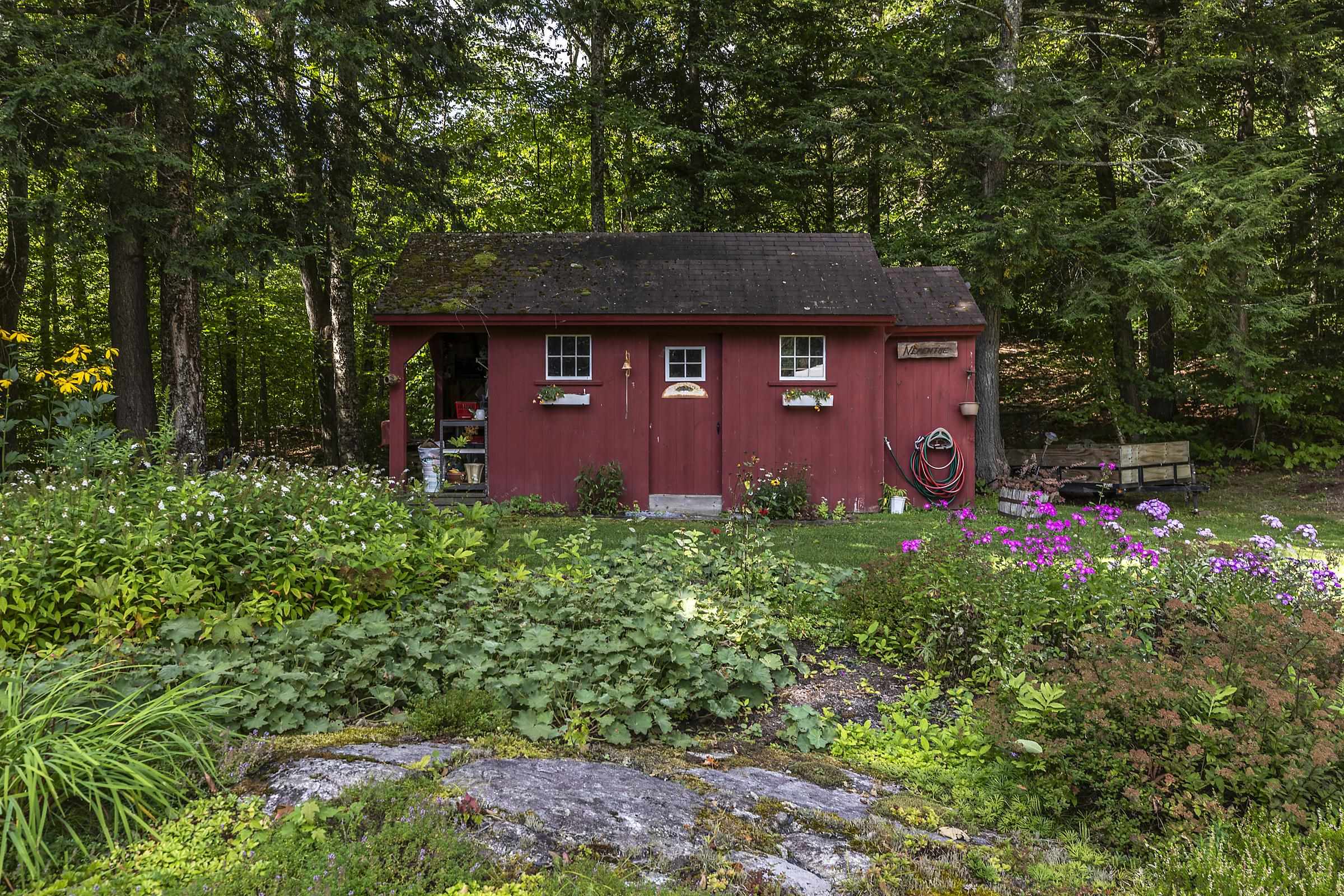 70 Hunter Lane Jamaica, VT 05343 - Photo 12 of 47