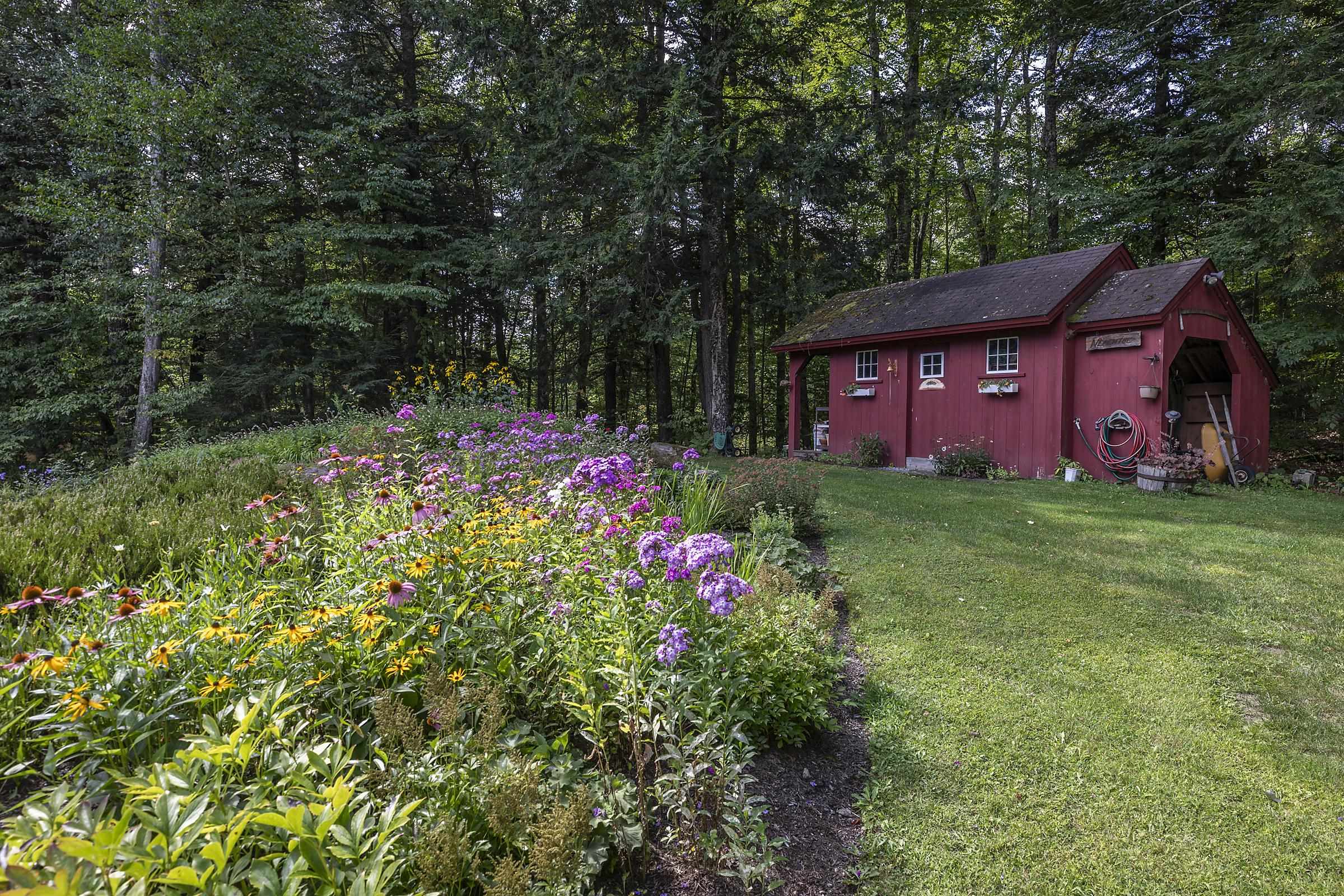 70 Hunter Lane Jamaica, VT 05343 - Photo 13 of 47