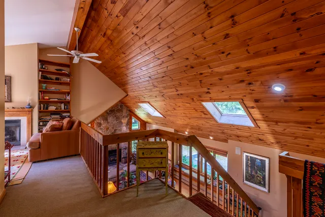 $1,200,000 | 70 Hunter Lane, Jamaica, VT 05343