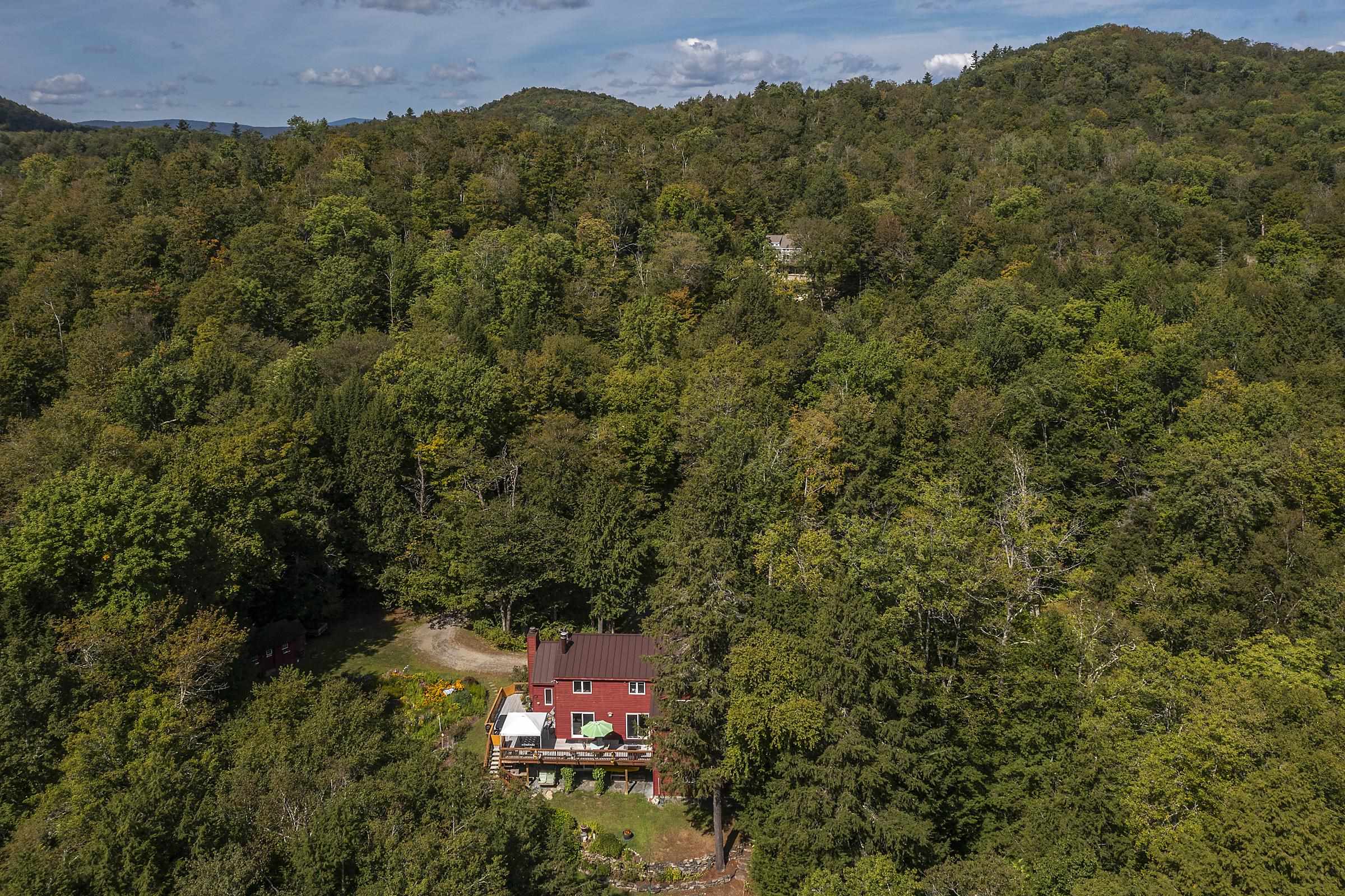 70 Hunter Lane Jamaica, VT 05343 - Photo 9 of 47