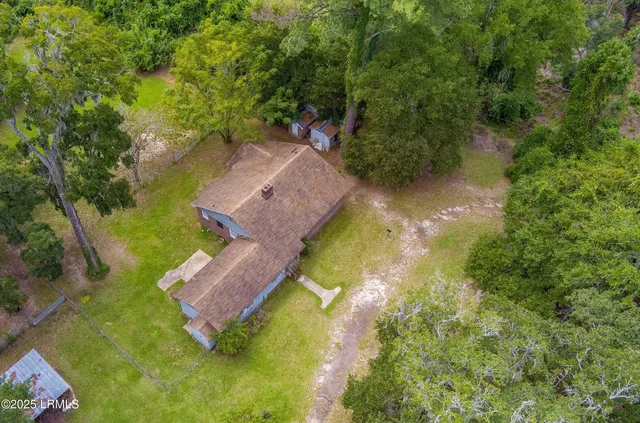 $725,000 | 299 Highway 128, Port Royal, SC 29906