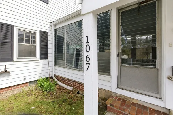 $525,000 | 1067 Main Street, Haverhill, MA 01830