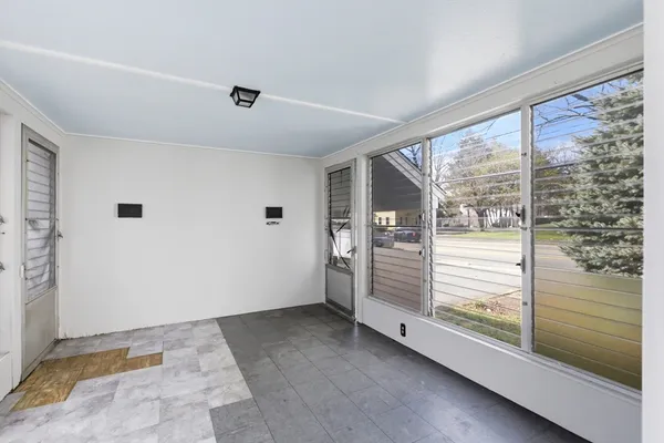 $525,000 | 1067 Main Street, Haverhill, MA 01830