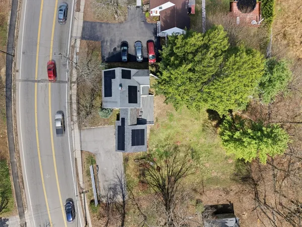 $525,000 | 1067 Main Street, Haverhill, MA 01830