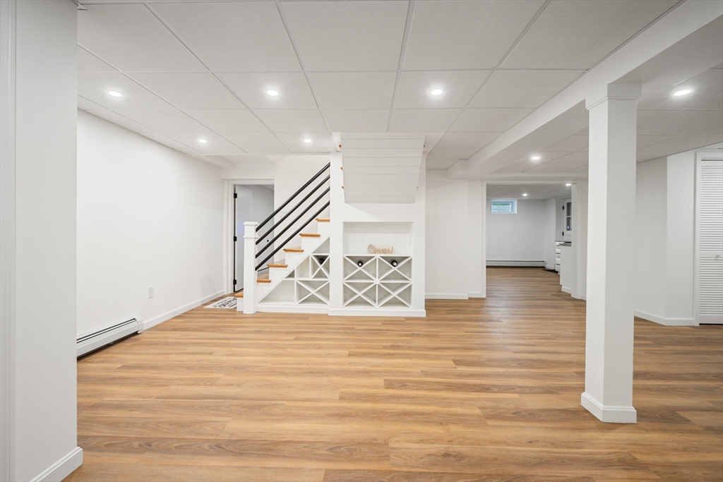 11 Lawndale Road Tyngsborough, MA 01879 - Photo 36 of 40