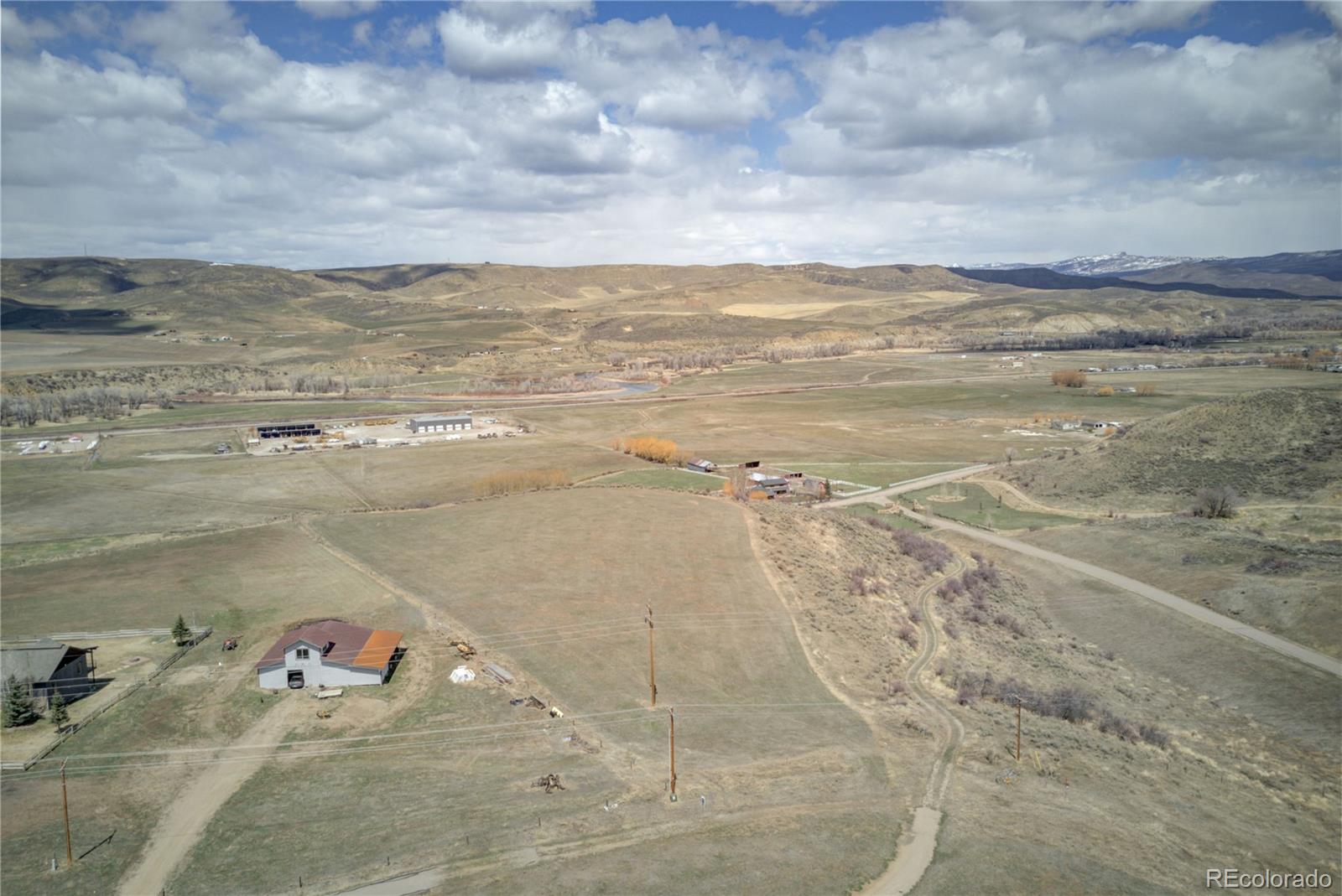 38850 Ridge Line Court Hayden, CO 81639 - Photo 4 of 27 Gallery Image 4