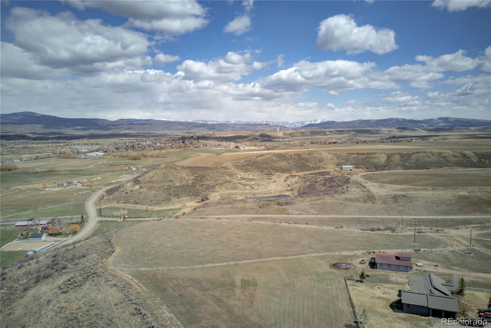 38850 Ridge Line Court Hayden, CO 81639 - Photo 9 of 27 Gallery Image 9