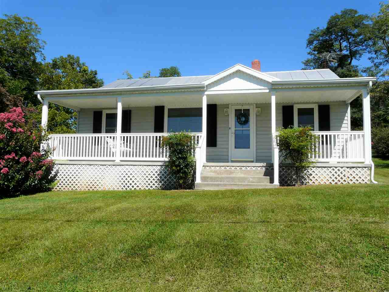2364 Mayland Road Broadway, VA 22815 - Photo 3 of 34 Gallery Image 3