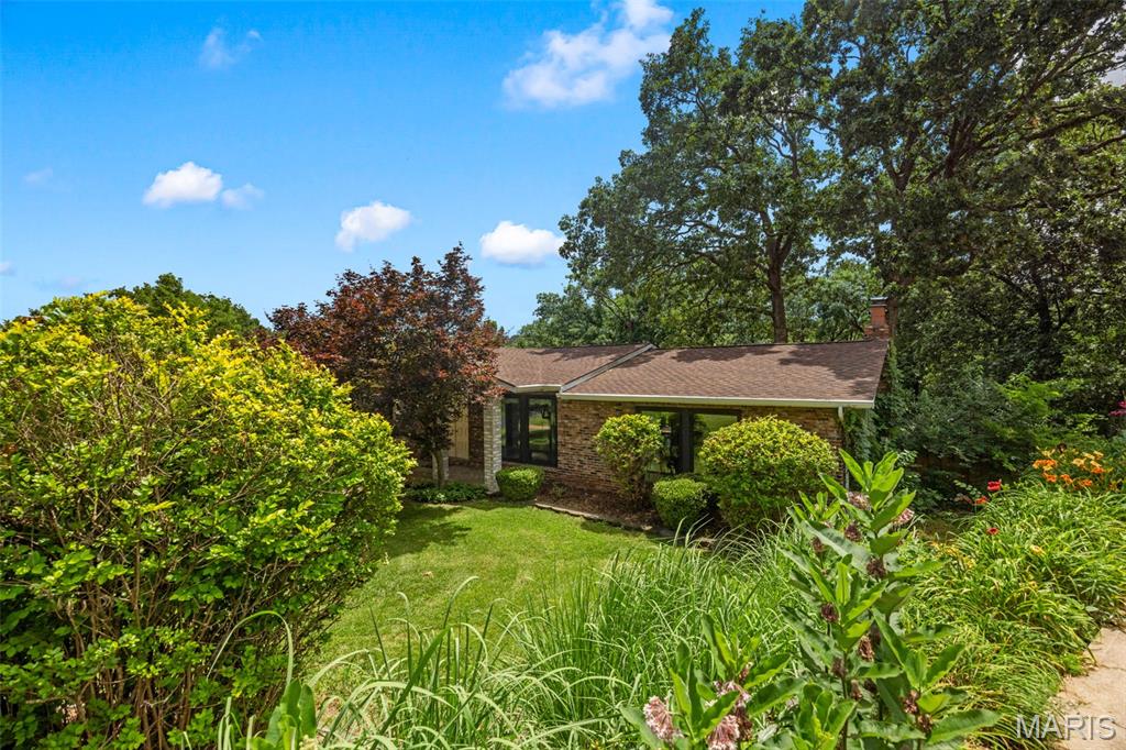 2034 Raintree Drive Imperial, MO 63052 - Photo 4 of 51
