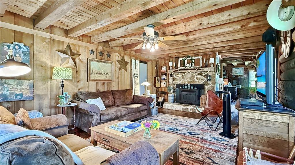 527 Beason Road Southeast Calhoun, GA 30701 - Photo 8 of 44 Gallery Image 8