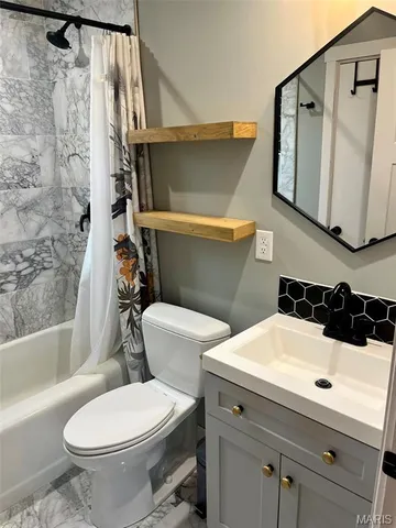 $159,900 | 46 Washington Place, Edwardsville, IL 62025