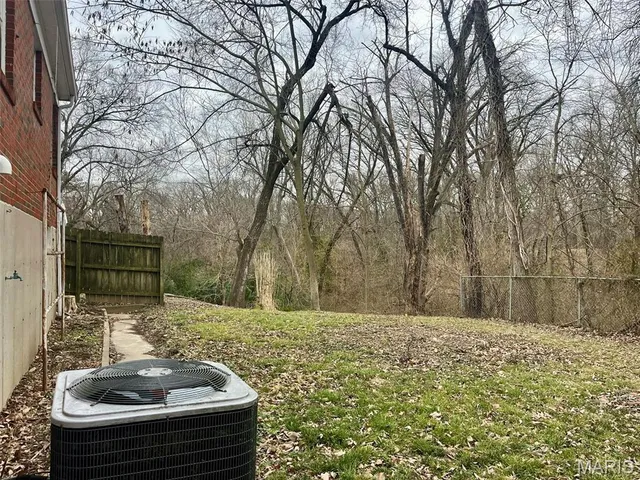 $159,900 | 46 Washington Place, Edwardsville, IL 62025