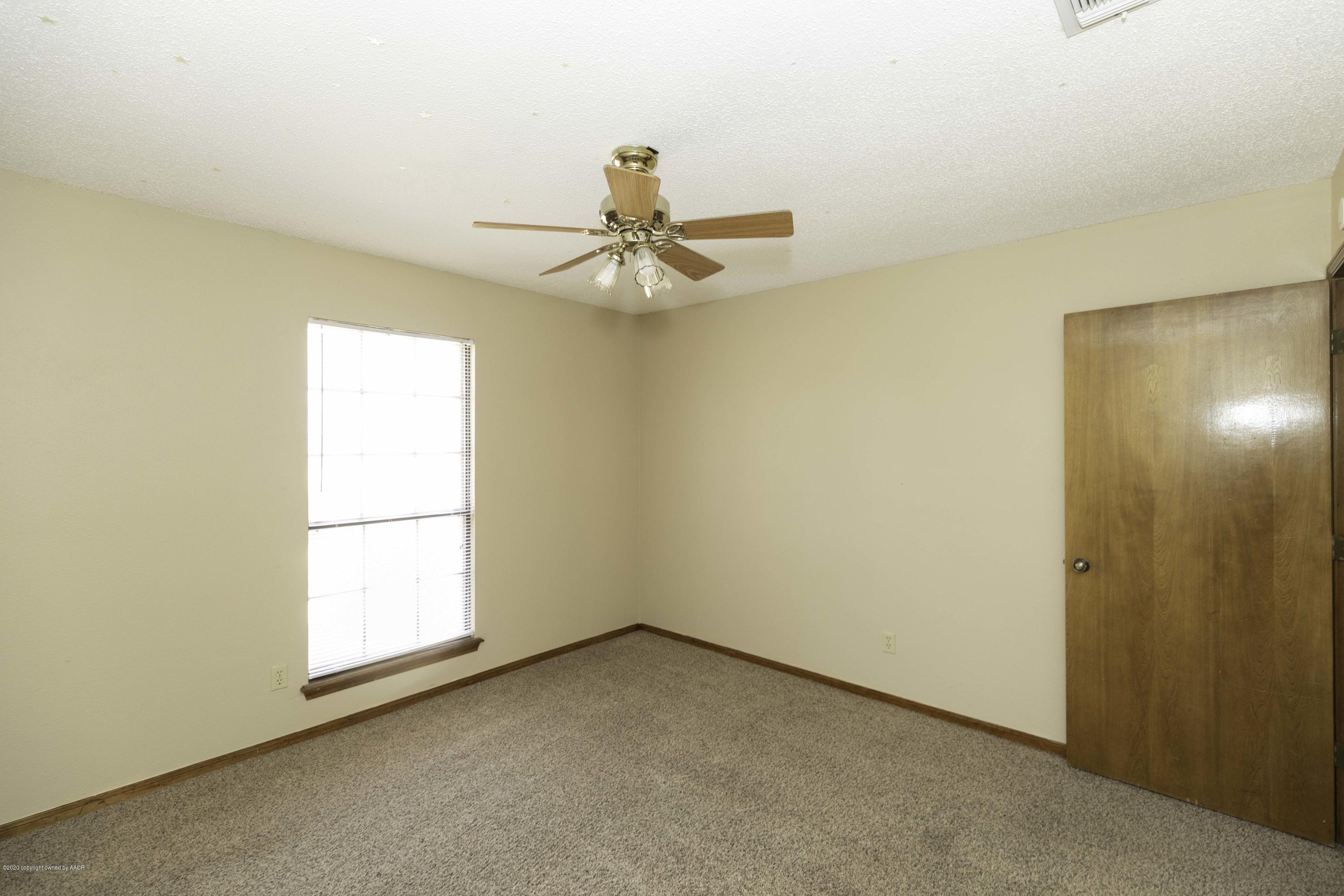 6415 Drexel Road Amarillo, TX 79109 - Photo 23 of 35 BEDROOM 2 VIEW 3