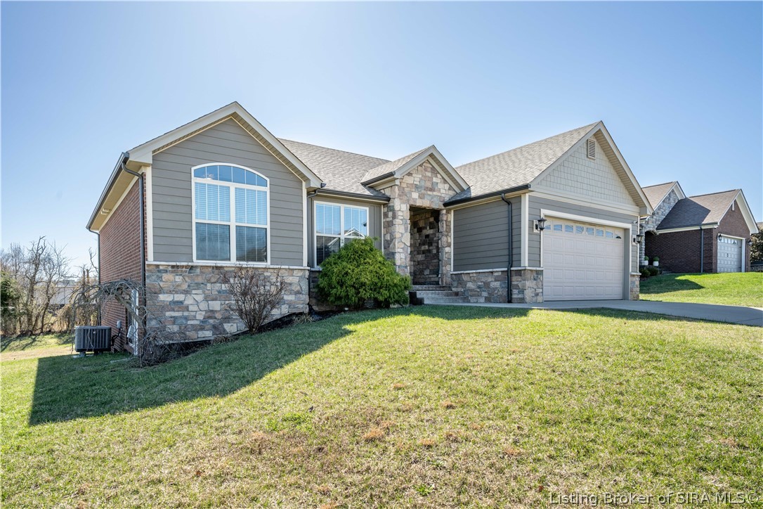 6005 Deer Trce Way Georgetown, IN 47122 - Photo 2 of 41