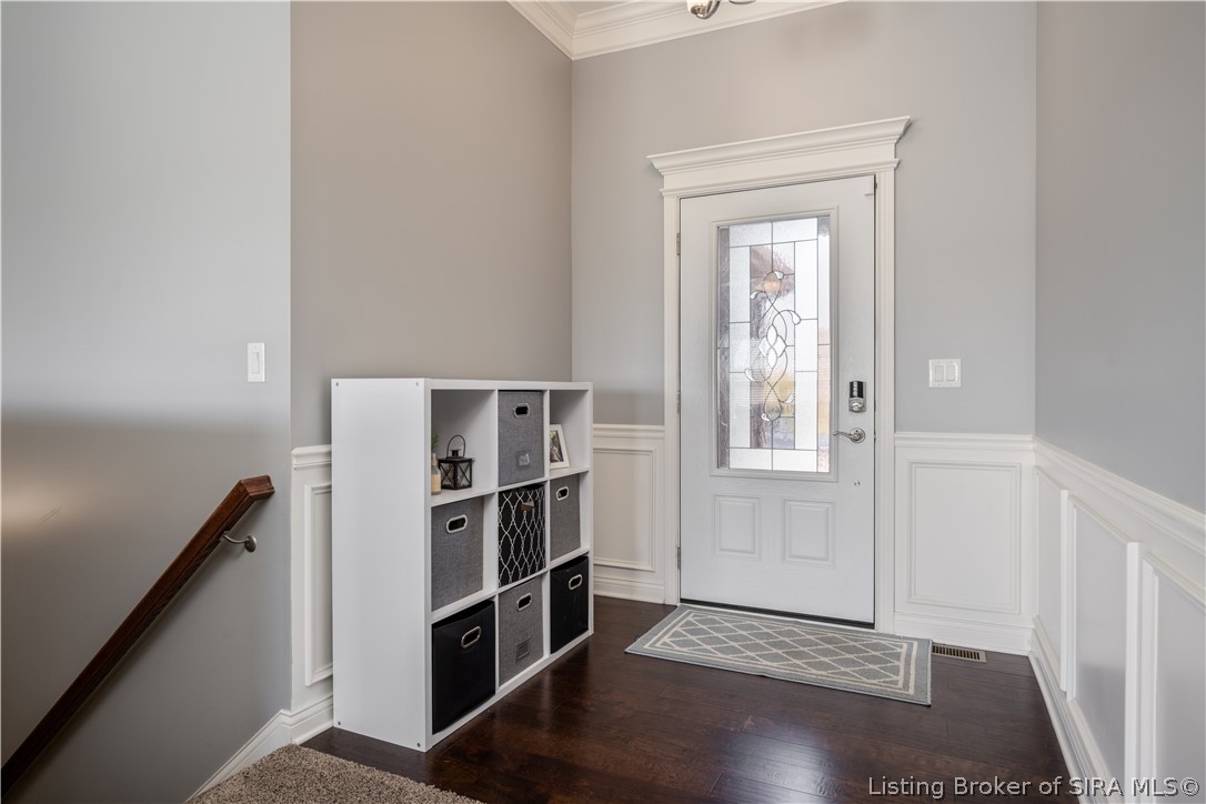 6005 Deer Trce Way Georgetown, IN 47122 - Photo 5 of 41