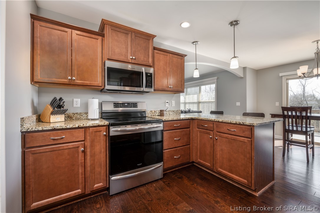 6005 Deer Trce Way Georgetown, IN 47122 - Photo 10 of 41