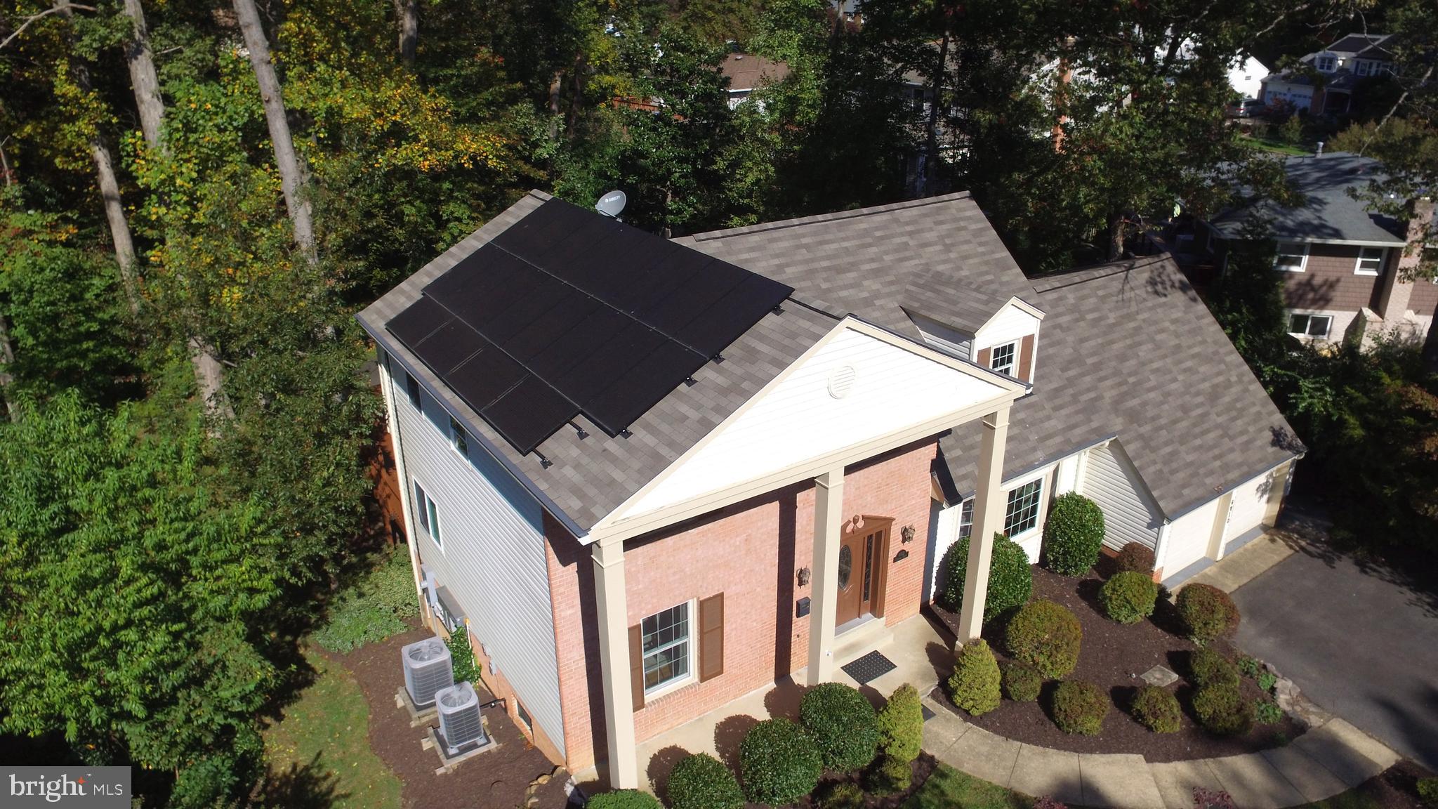 6012 Commack Court Springfield, VA 22152 - Photo 3 of 56 Save money with solar panels already installed!