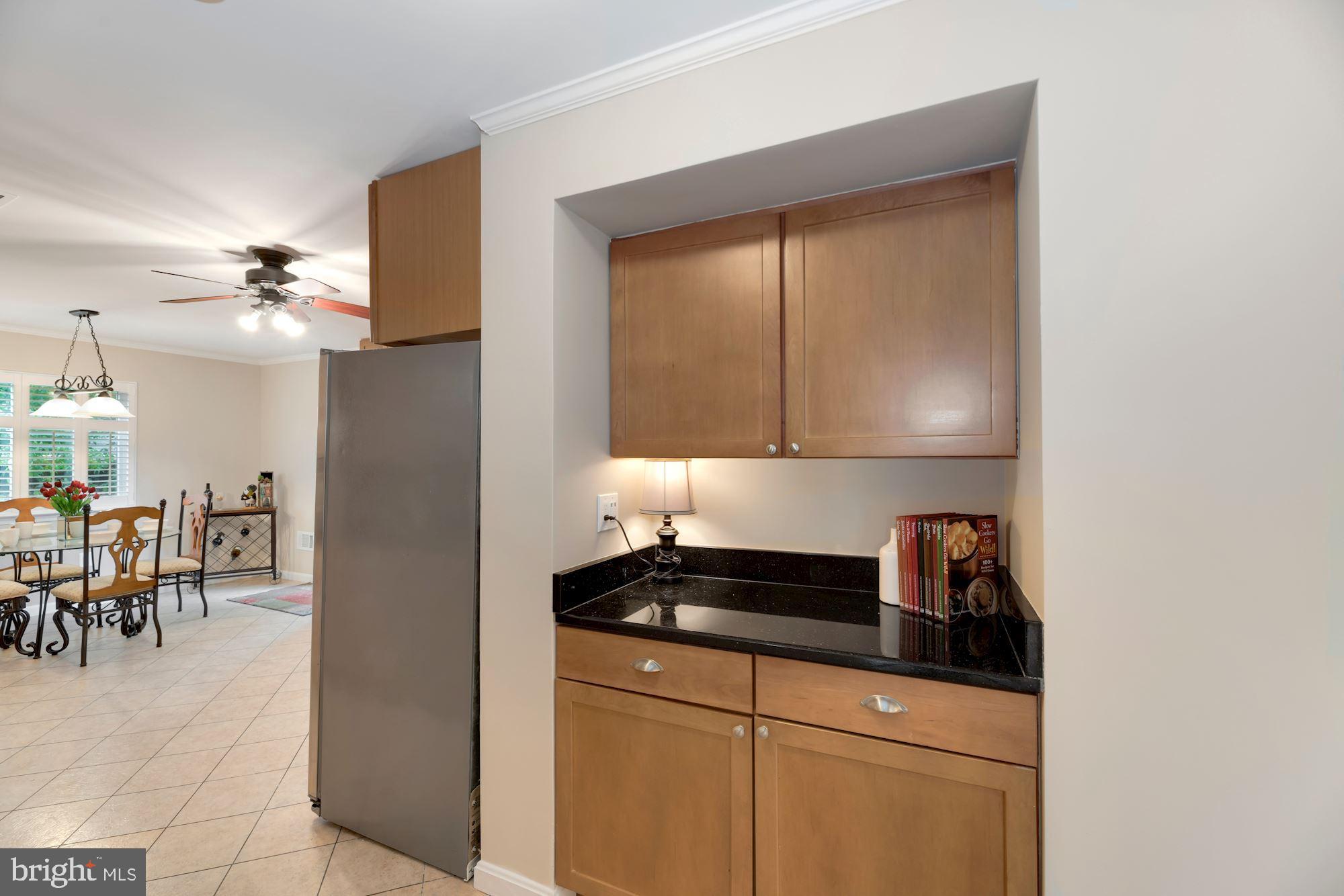 6012 Commack Court Springfield, VA 22152 - Photo 21 of 56 Butlers pantry adds even more kitchen storage
