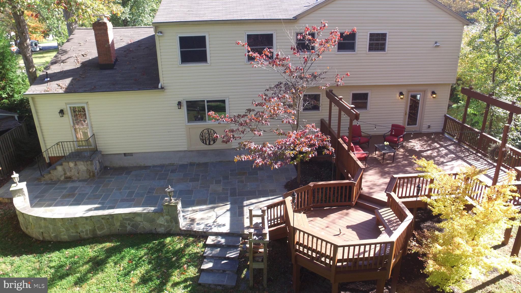 6012 Commack Court Springfield, VA 22152 - Photo 34 of 56 Personal oasis at home....
