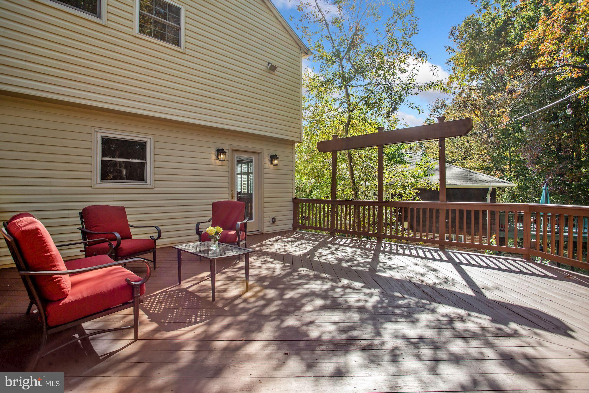 6012 Commack Court Springfield, VA 22152 - Photo 42 of 56 Deck