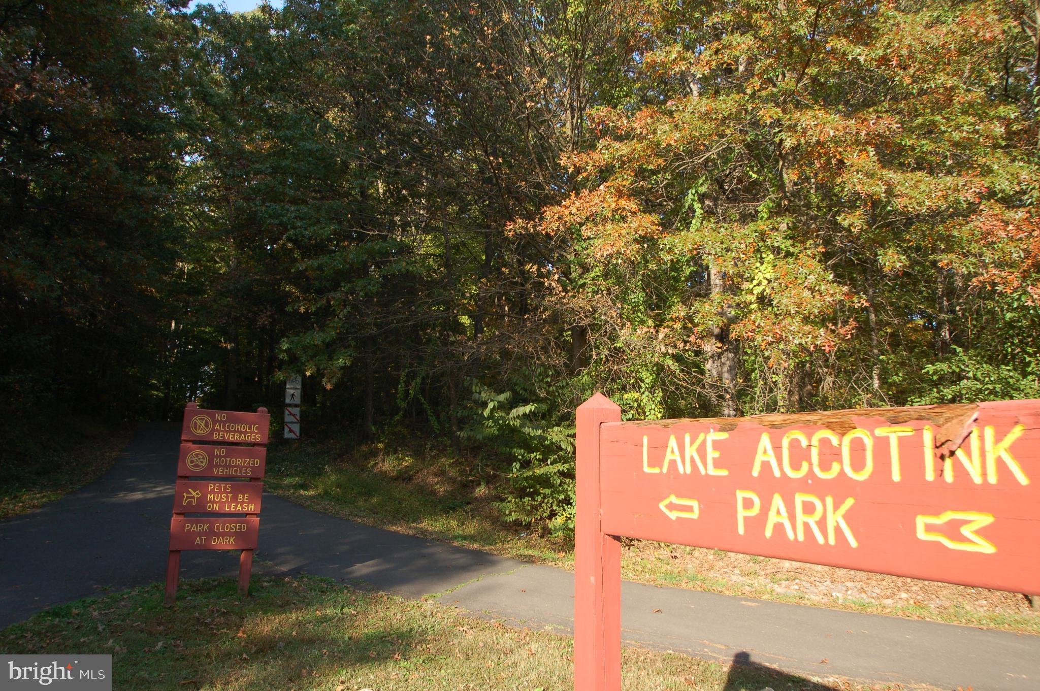 6012 Commack Court Springfield, VA 22152 - Photo 49 of 56 Walk to Lake Accotink - park entrance .4 miles