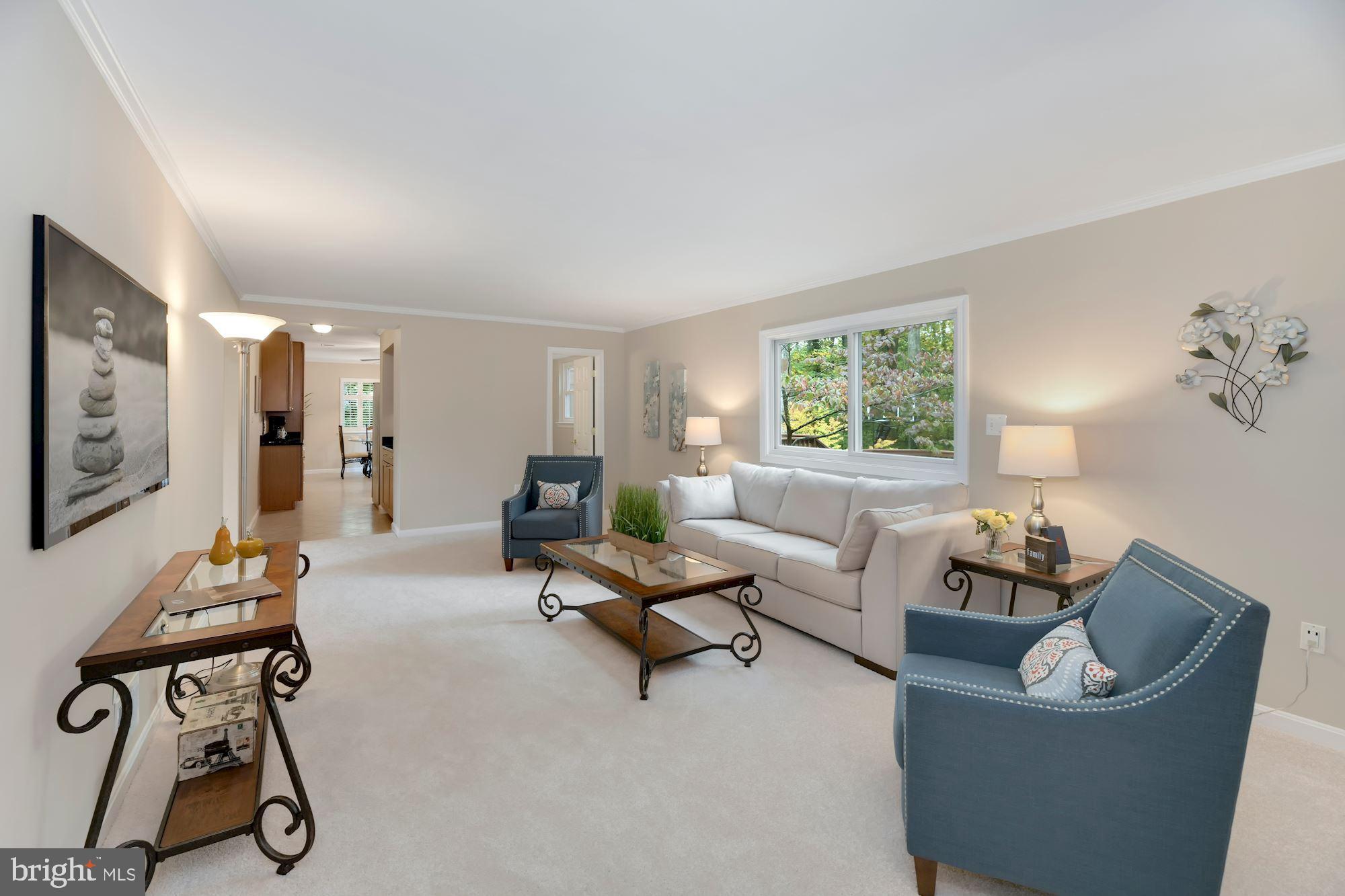 6012 Commack Court Springfield, VA 22152 - Photo 8 of 56 Family room with ample natural light
