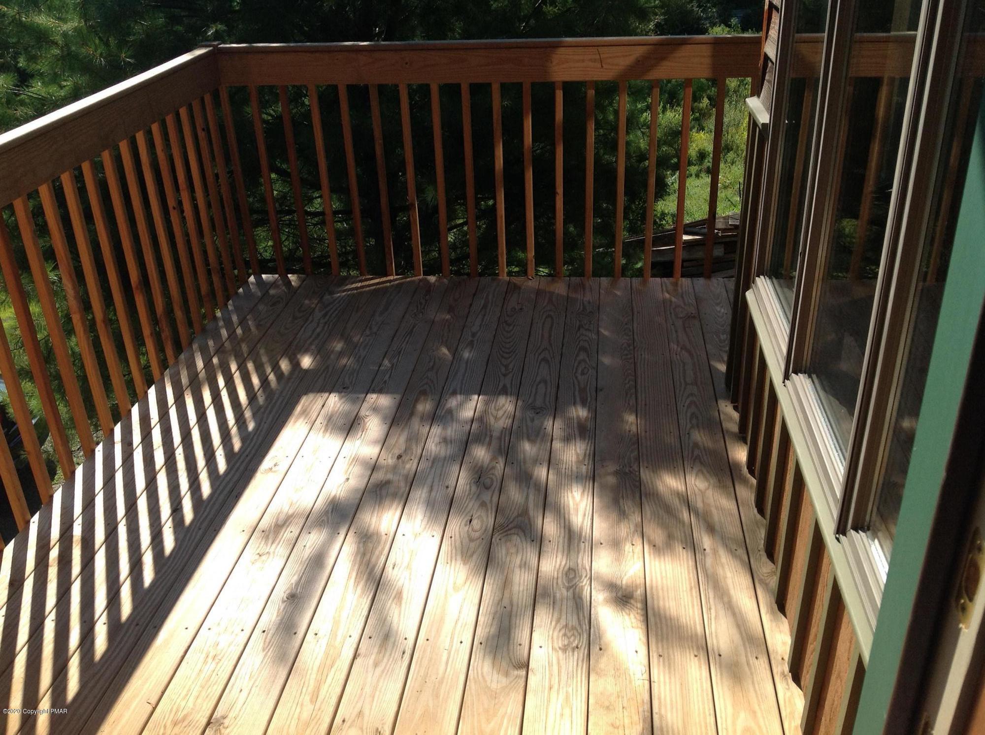 1194 Sugar Mountain Road West Bushkill, PA 18324 - Photo 10 of 41 Front deck upper level entry