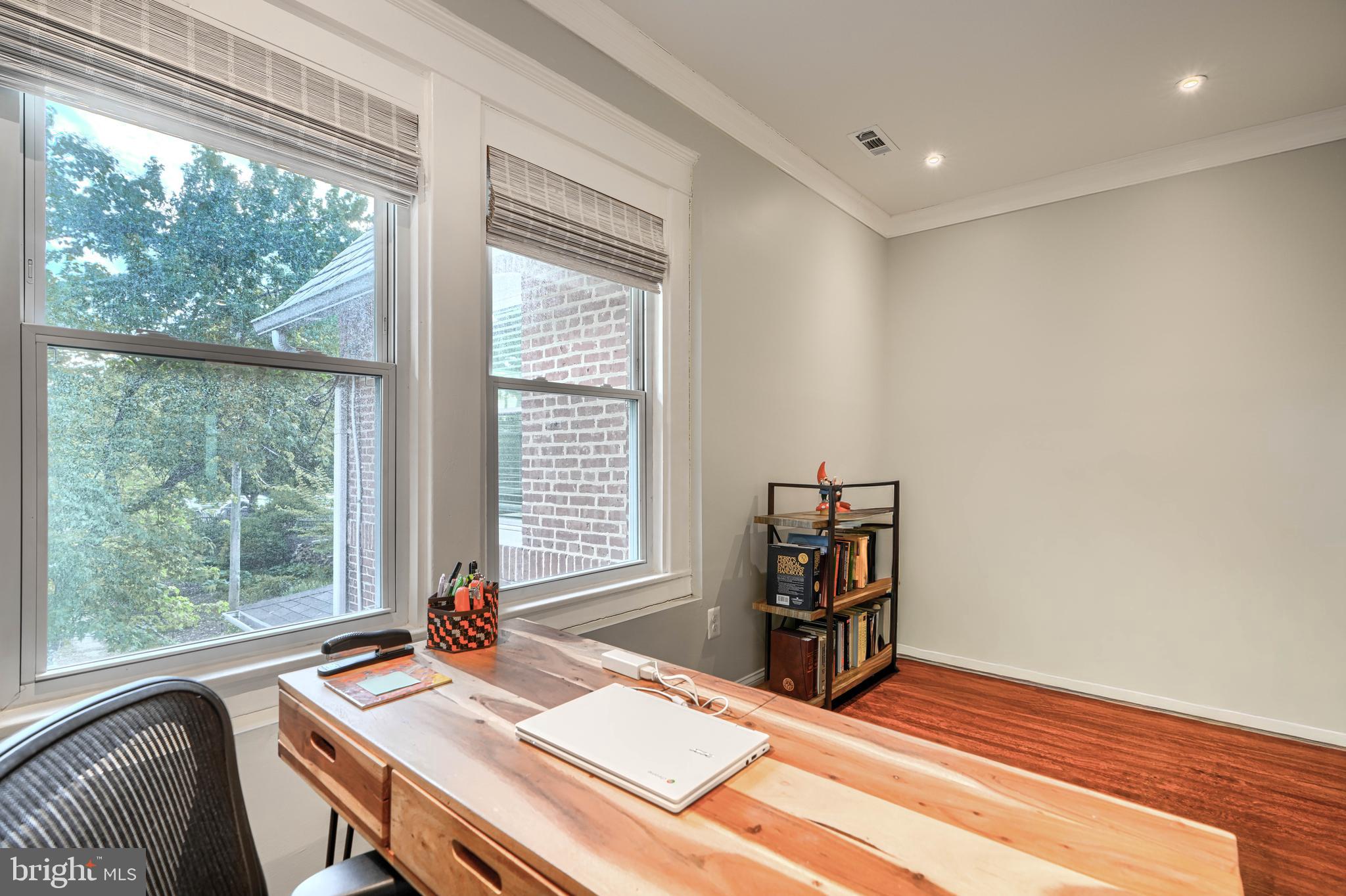 4416 Roland Avenue Baltimore, MD 21210 - Photo 25 of 60