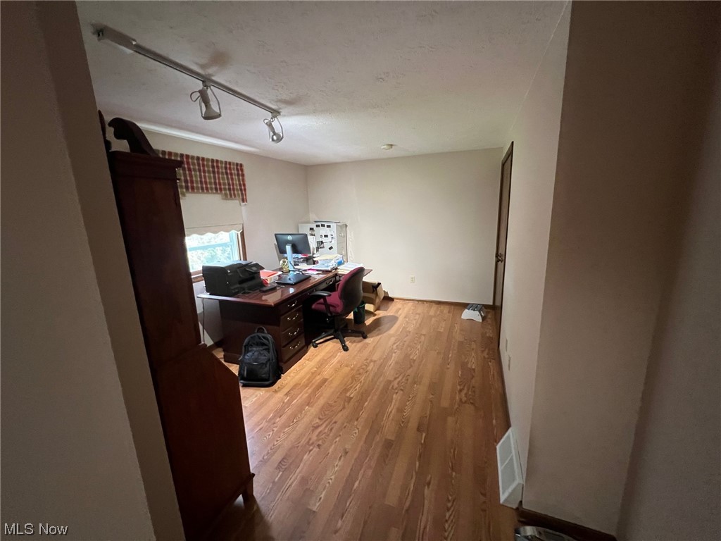 4375 Case Road Avon, OH 44011 - Photo 24 of 35 Master suite extra room