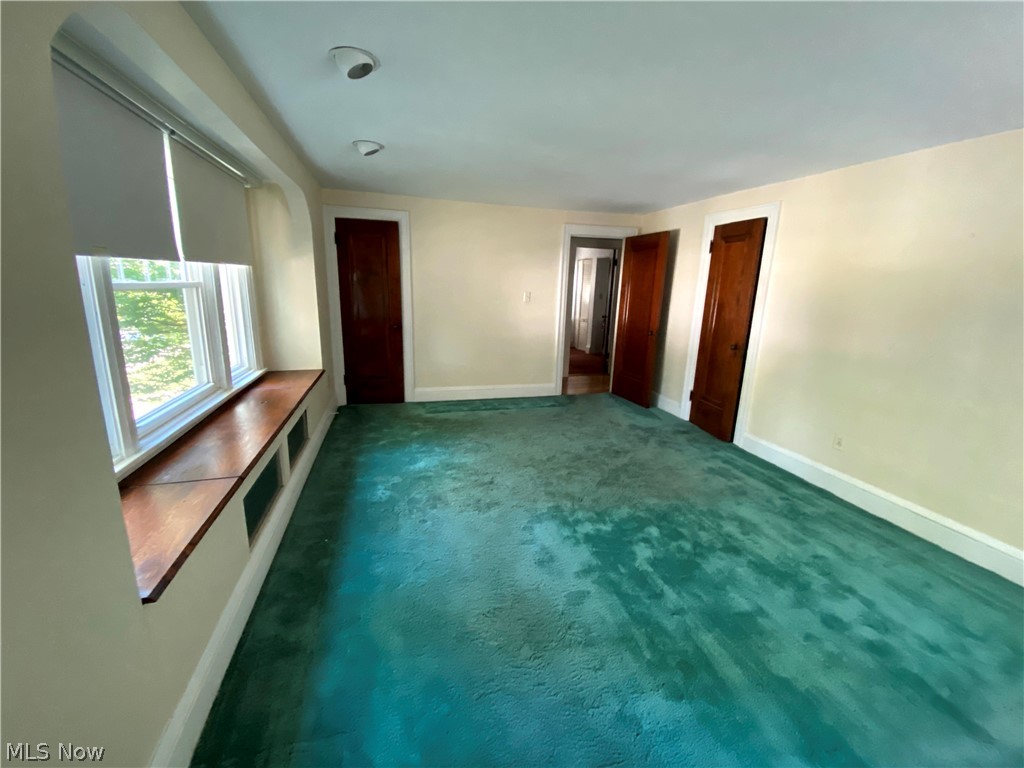 284 Sundale Road Akron, OH 44313 - Photo 8 of 11 Gallery Image 8