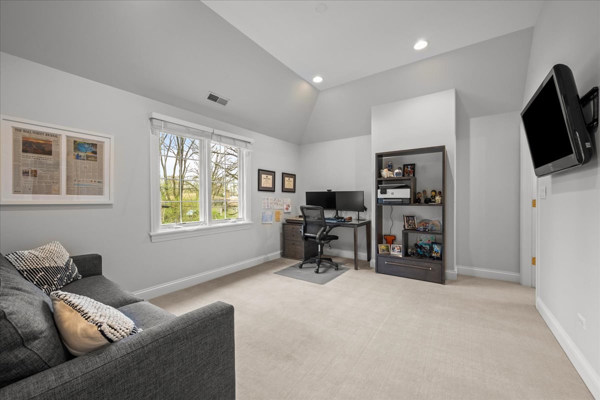 1154 Kenton Road Deerfield, IL 60015 - Photo 20 of 31 Gallery Image 20