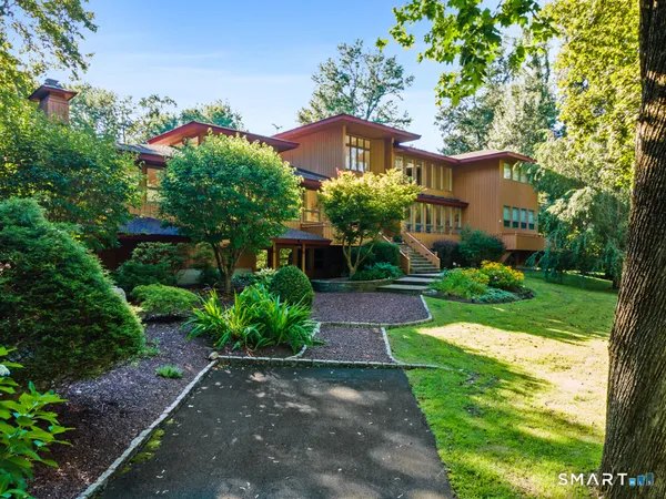 $2,150,000 | 85 Norrans Ridge Drive, Ridgefield, CT 06877