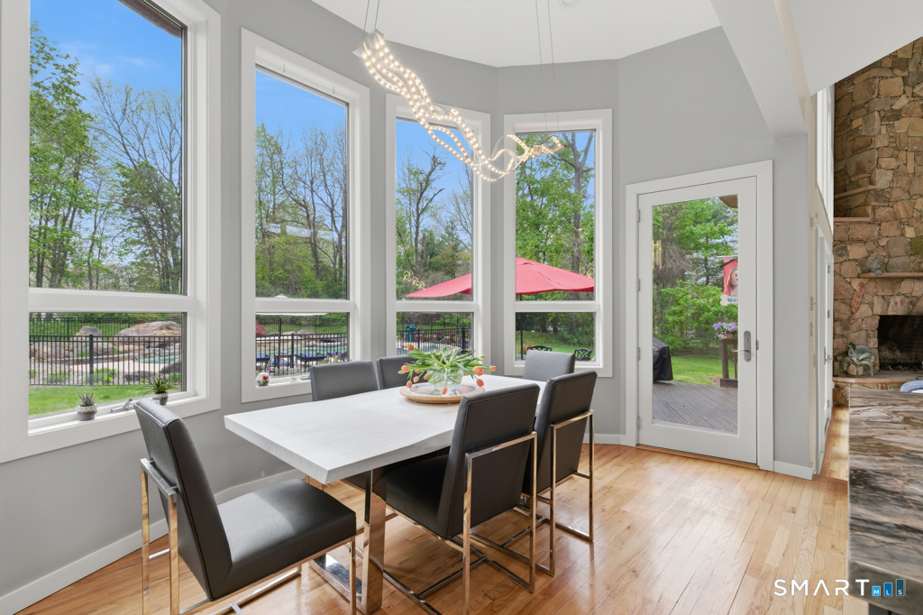 85 Norrans Ridge Drive Ridgefield, CT 06877 - Photo 11 of 40