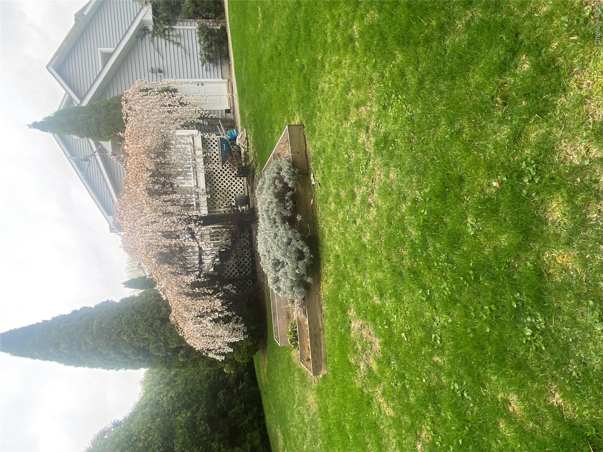 18 Crosshill Road Eastchester, NY 10709 - Photo 29 of 30