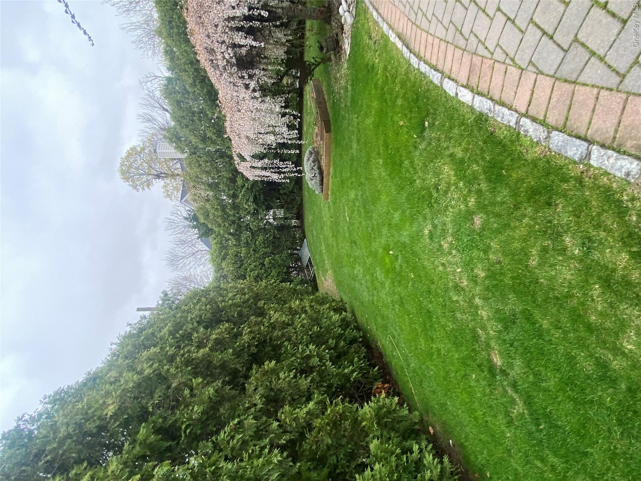 18 Crosshill Road Eastchester, NY 10709 - Photo 30 of 30