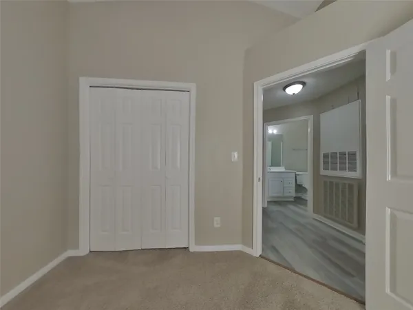 $1,599 | 3215 Kelling Street, Houston, TX 77045