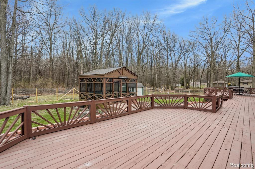 4251 Secor Road Ida, MI 48140 - Photo 12 of 34