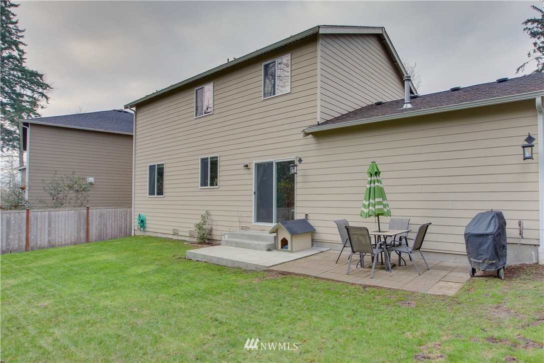 5029 Northeast 2nd Court Renton, WA 98059 - Photo 24 of 25 Gallery Image 24